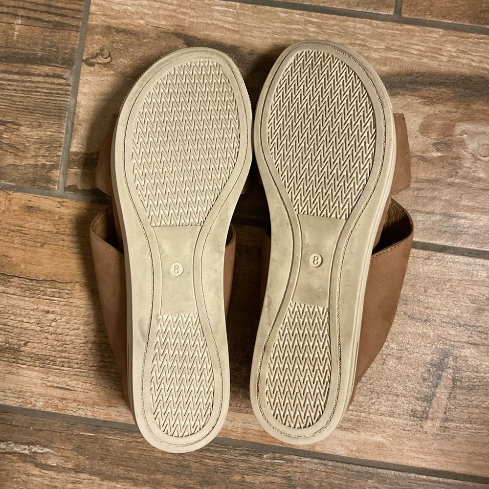 Preowned Eileen Fisher Grand Platform Suede Cut Out Sandals wms 8 in wheat - Picture 8 of 8